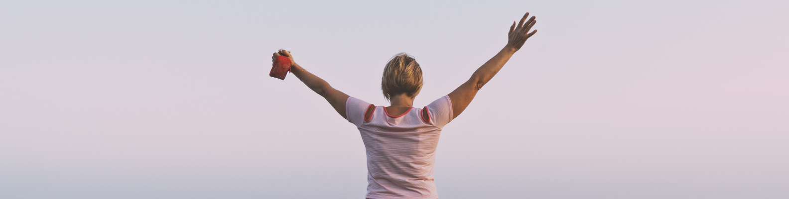 Lee más sobre el artículo Tratemos la menopausia de manera natural